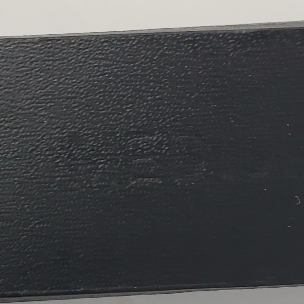 NINE WEST EMBOSSED LEATHER BELT SILVER TONE BUCKLE WOMEN SIZE MEDIUM ITALIAN